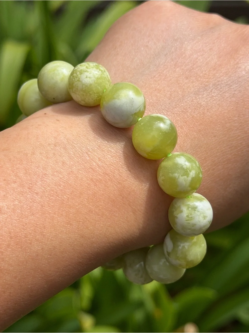 14mm stretchable milky green white Xiuyu jade bracelet 2322